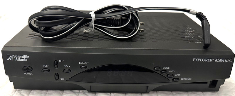 Scientific Atlanta Explorer 4240HDC Digital Home Communications Terminal 4844872