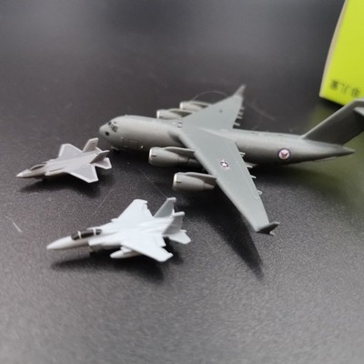 1/700 Us Aircraft Transport Plane C-17, F-15, F-35 Fighter Jet Finished Model