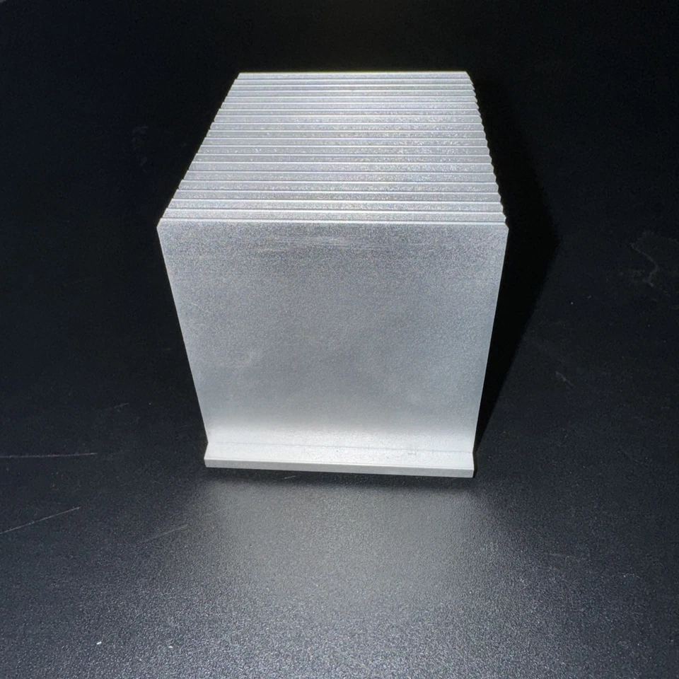 RARE Dell 9Y692 0450 CPU Cooler For Intel Pentium 4 CPU Socket 4 Used, Like New - Image 2 of 4