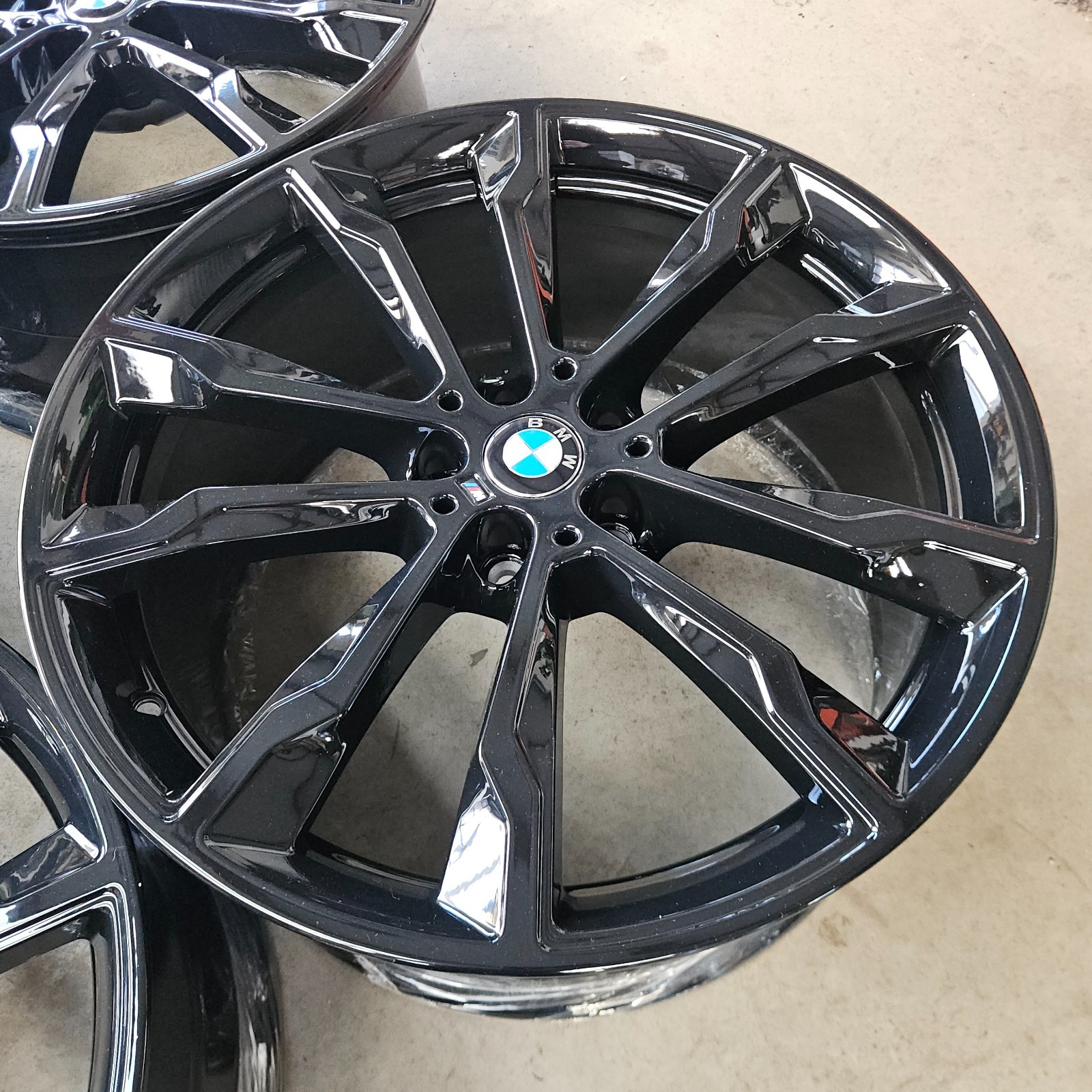 Foto 3 van 4x Original BMW X3 G01 X4 G02 20 Zoll Alufelgen Schwarz M699 8010268 8010269