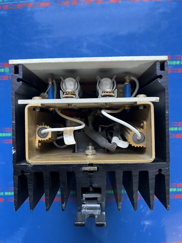 RELIANCE ELECTRIC FIELD SUPPLY 801463-2R, PULLED FROM A RUNNING MACHINE - Picture 4 of 4