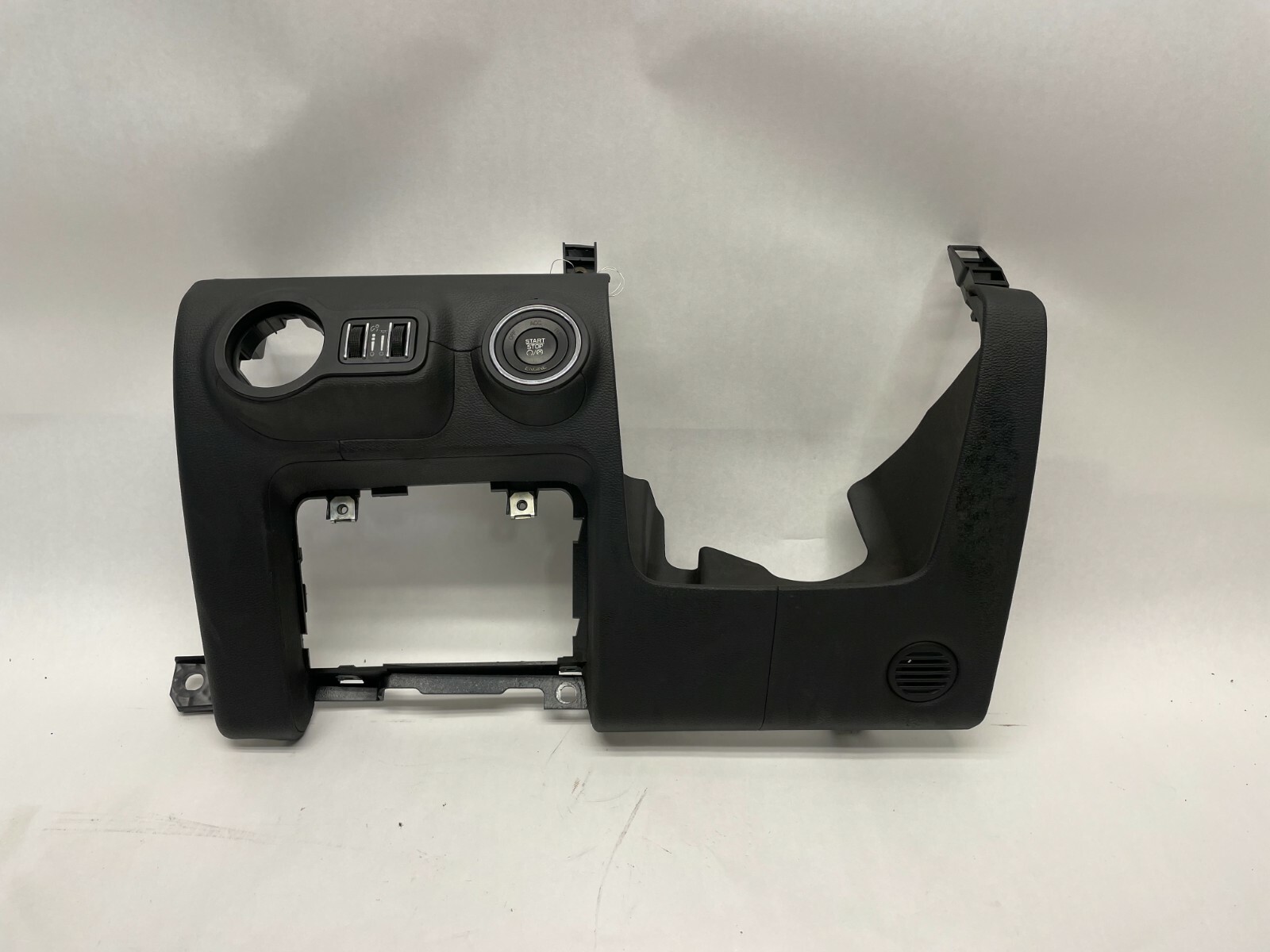 2014 - 2017 MASERATI GHIBLI OEM LEFT FRONT STEERING COLUMN KNEE TRIM PANEL COVER