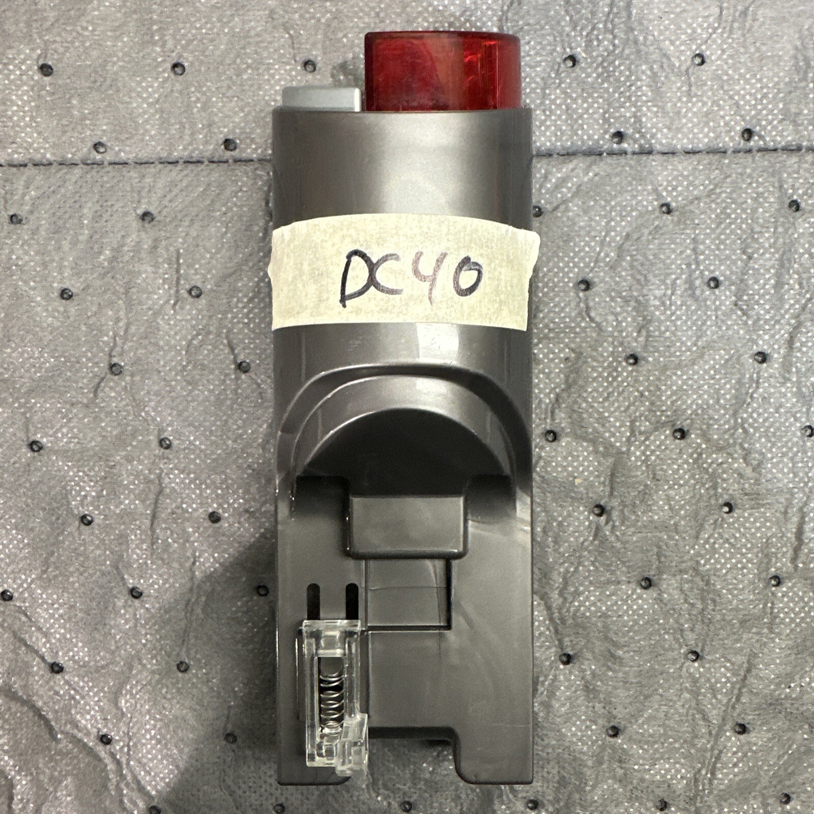 GENUINE DYSON DC40 SWITCH COVER WITH BUTTONS & SPRINGS - USED | eBay