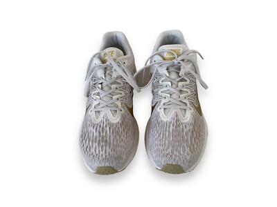 Nike Zoom Winflo 5 Women's Running Shoes Cream and Gold- Size 11