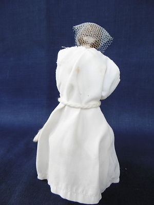 Rare Figurine Ancienne Communiante En Porcelaine & Sa Boite Violette De Toulouse Imgx500 4843
