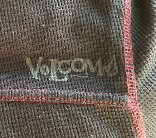 Volcom Black Burgundy Stitching Logo Accents Waffle Knit Thermal Pullover Size L - Picture 8 of 10
