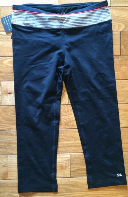 Black Lukka Yoga Athletic Capri Small Black Lukka Yoga Athletic Capri Small