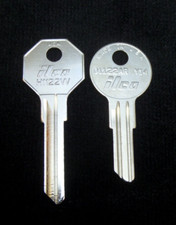 Kaiser Frazer Key Blank Set Igndoor Trunk 1946-1954 Manhattan Dragon Darrin Kaiser Frazer Key Blank Set Igndoor Trunk 1946-1954 Manhattan Dragon Darrin