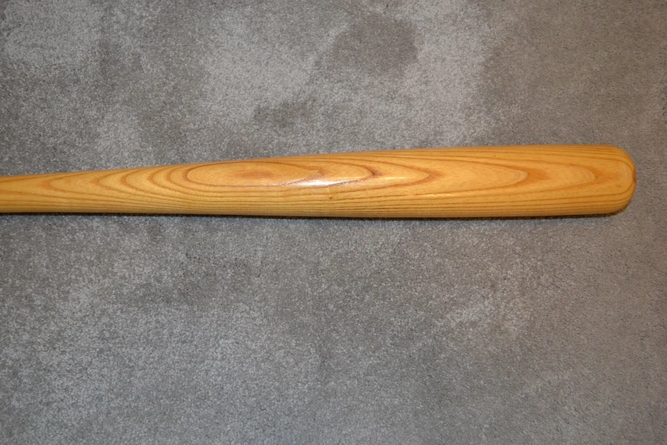 Mike Ilitch Louisville Slugger baseball bat BRAND NEW - Detroit Tigers Owner - Image 4 of 4