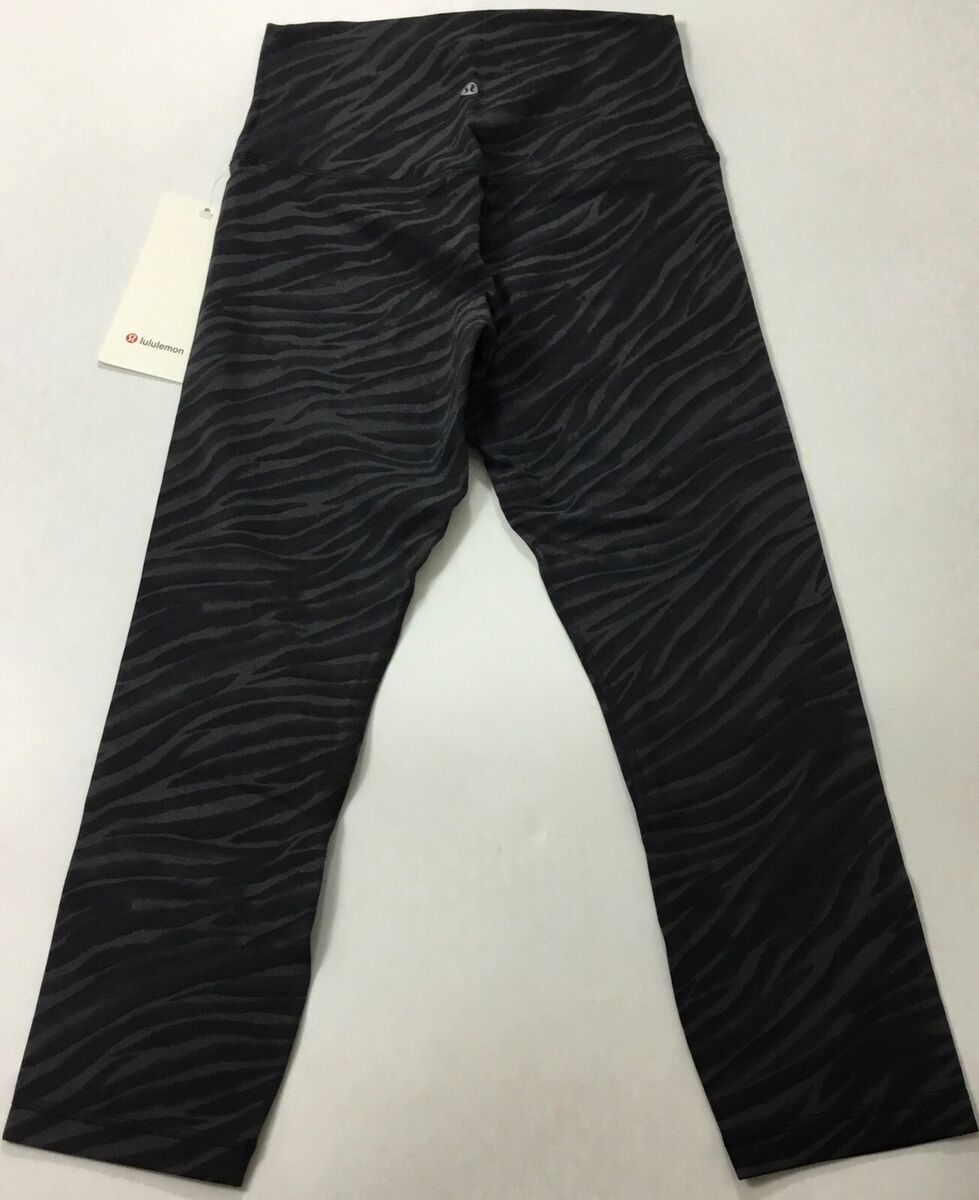 Lululemon Women Align HR Crop 21” LW6AZLS LTDC Black Gray Zebra Print Size 0