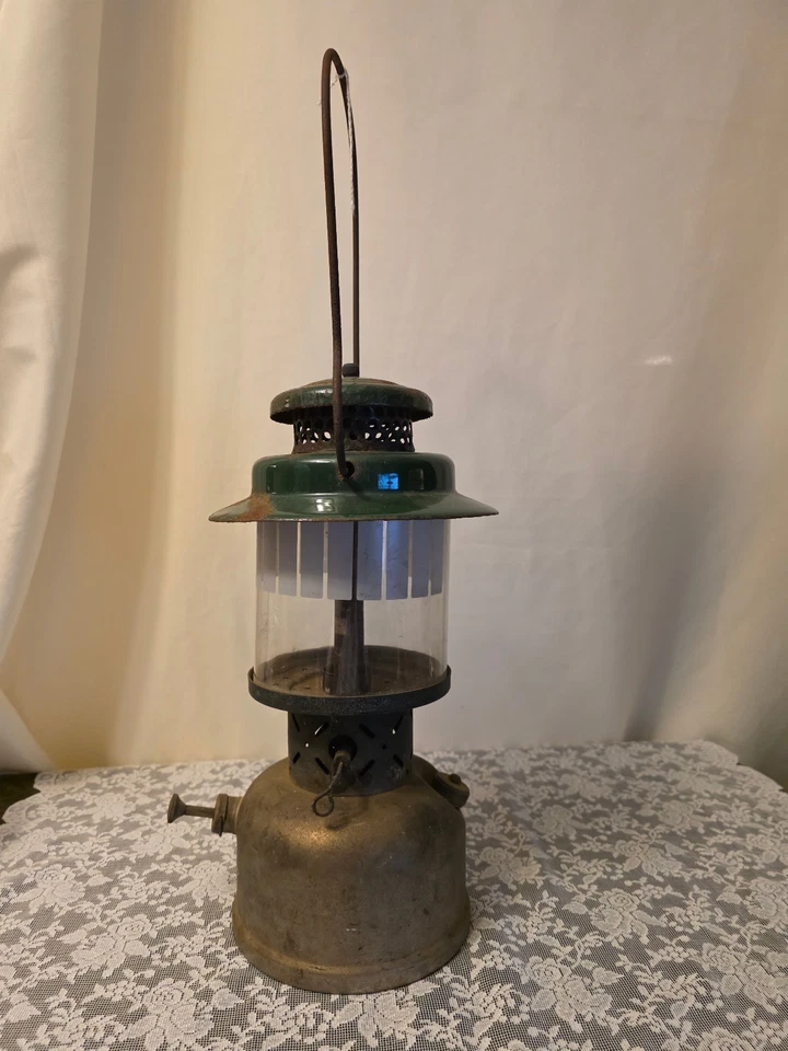 复古 Coleman Lantern 237 - 用于零件或维修 — 第 2/4 张图片