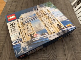 New unopened RETIRED  LEGO Creator Expert - 10214 - Tower Bridge