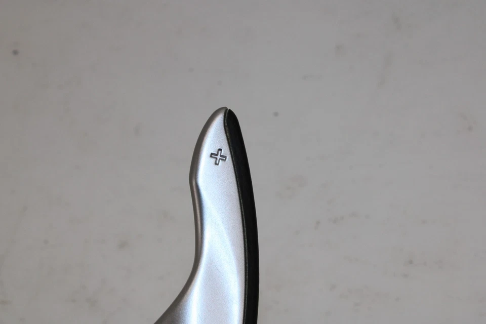 Juego de paletas de cambio Nissan 370z 2009-2020 OEM NK80 Foto 2 de 4