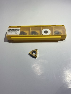 Sandvik Threading Inserts R166.0L-11UN01-320/1020-13 (5) PCs New