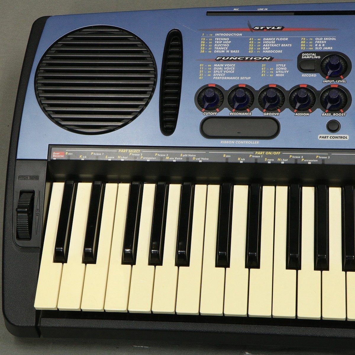 YAMAHA PSR-D1 DJX シンセサイザー キーボード ヤマハ YAMAHA DJX PSR-D1 Electronic Dance Music EDM Keyboard Beats