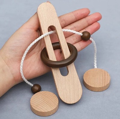 1pc Wooden Ring Unlocking Puzzle Game Classic Luban Lock Brain Teaser Toy