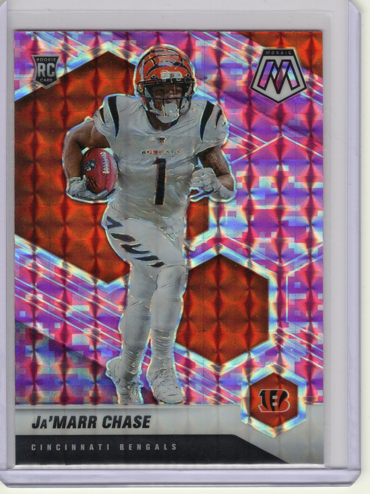 2021 Panini Mosaic #307 Ja'Marr Chase Prizm Camo Pink