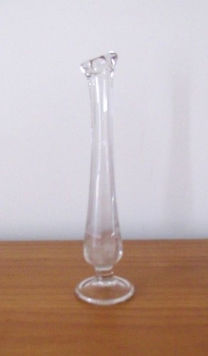 Vintage Bud Vase Ribbed Teardrop 8" Tall - Picture 3 of 5