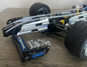 Lego Technic 8458 F1 Silver Champion Formula 1 Race Car Set 100% Complete 2000