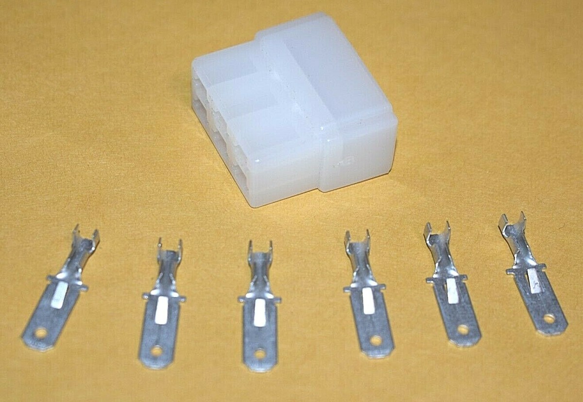 Japanese Style .250 6.3 mm 6 Terminal Wiring Harness Connector