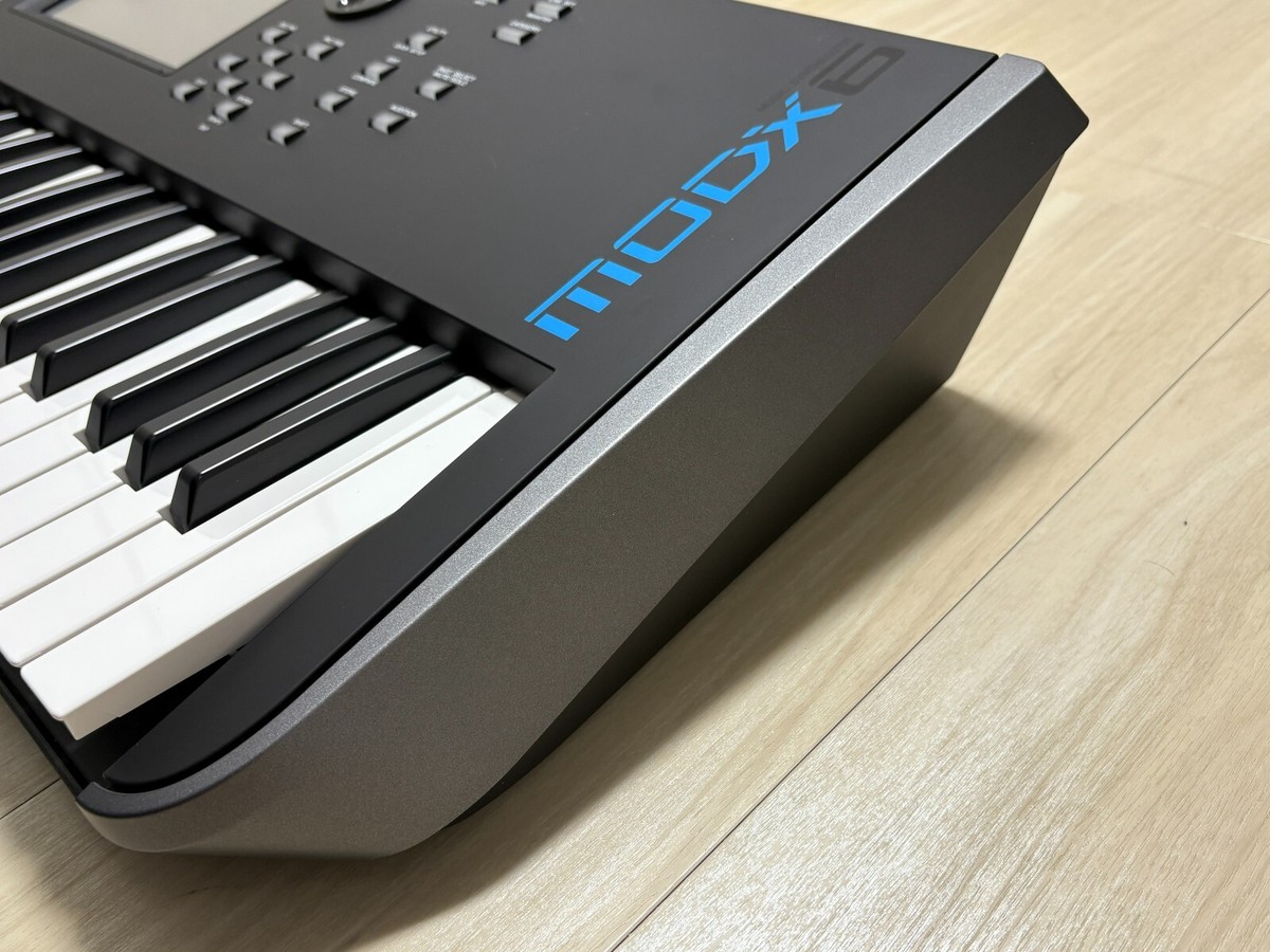 Yamaha MODX6 61-Key Keyboard Synthesizer with Adapter Used Yamaha MODX6 61-Key Keyboard Synthesizer with Adapter Used