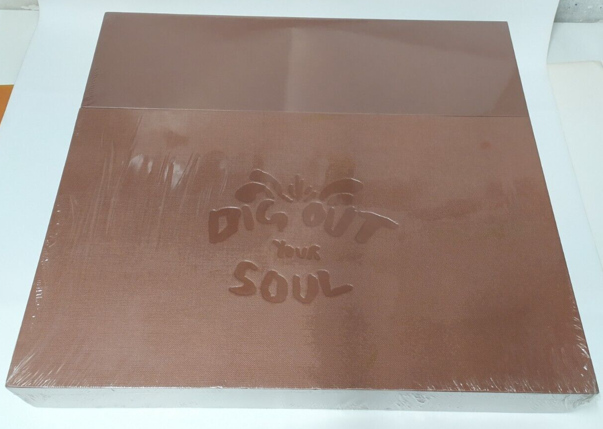 oasis Dig Out Your Soul Ltd Edition Box Set: 4x LP/2x CD/1 x DVD: New & Sealed