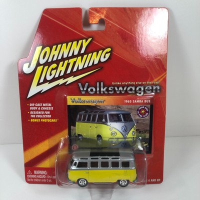 Johnny Lightning Joe Costanzo 20's 1965 Samba Bus Yellow 1:64 VW Volkswagen