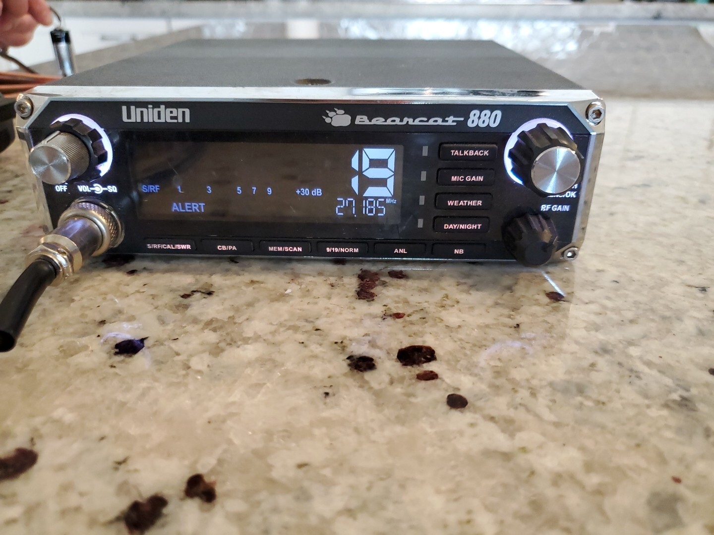 Uniden Bearcat 880 40 Channel CB Radio UNTESTED 50633550496 eBay