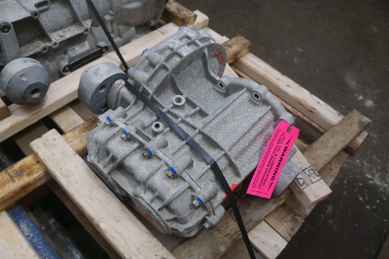 Rear Differential Carrier Drive Assembly HY53-4200-AC V12 Aston Martin DB11 17+