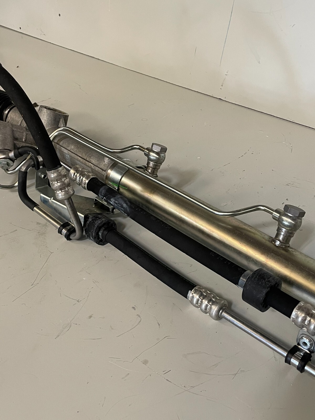 Ferrari California steering rack & Pinion Box A0014005 264553