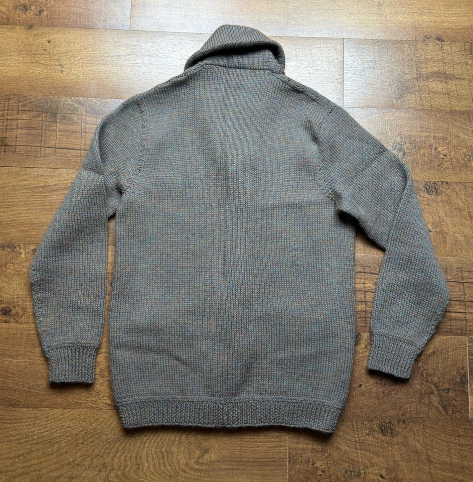 Vintage Handmade Men’s Cardigan Knit Sweater Shawl 100% Wool Size Medium - Image 3 of 4