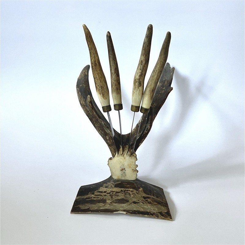 Antler & Wood Stand Set w/ 4 Antler-Handled Letter Openers Desk Knives