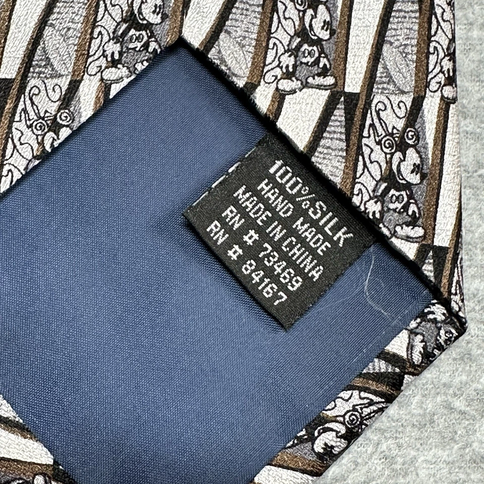Corbata para hombre Walt Disney World Mickey Mouse 100 % seda negra gris plateada Foto 4 de 4