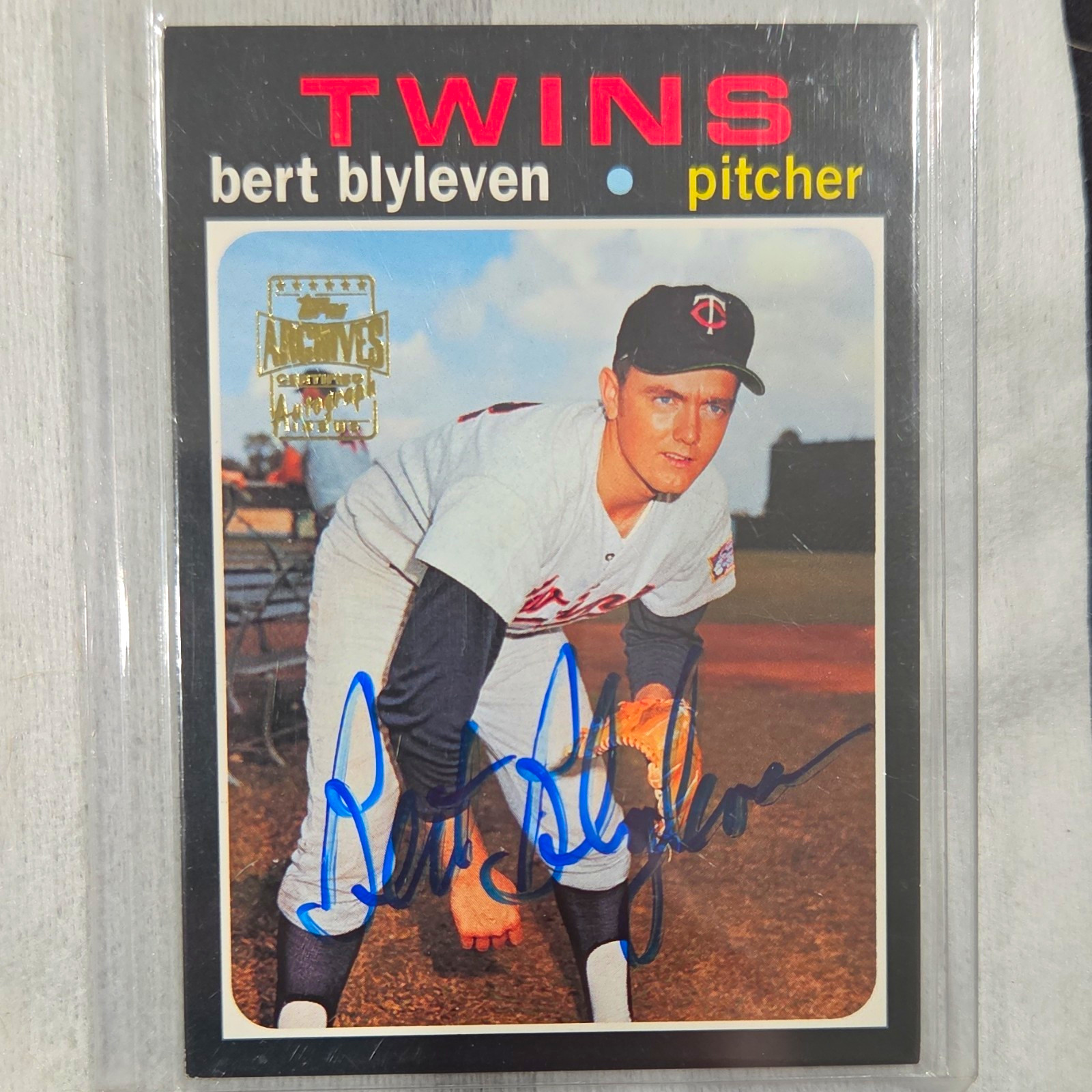 Topps 2003 Archives Fan Favorites Bert Blyleven Twins #FFA-BB Auto Insert