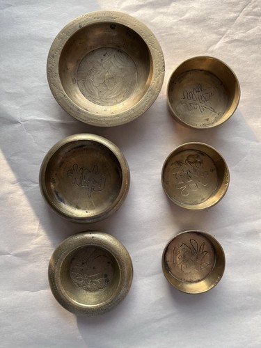 6 Stck. Vintage schwer Messing verschachtelt Schmuck, Snack Geschirr Aschenbecher graviert Ätzung China