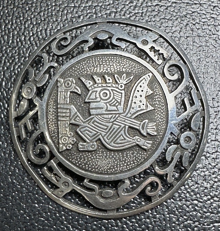 Antique Sterling Silver AZTEC MAYAN Style Pin 11.4gr  A313