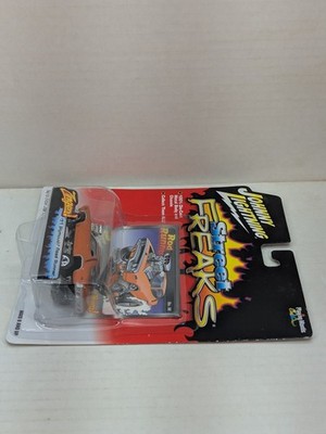 Johnny Lightning Street Freaks Zingers Orange 71 Plymouth Rod Road