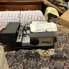 Vintage Airequipt Remote Focus 1135 Slide Projector - Works Needs Bulb
