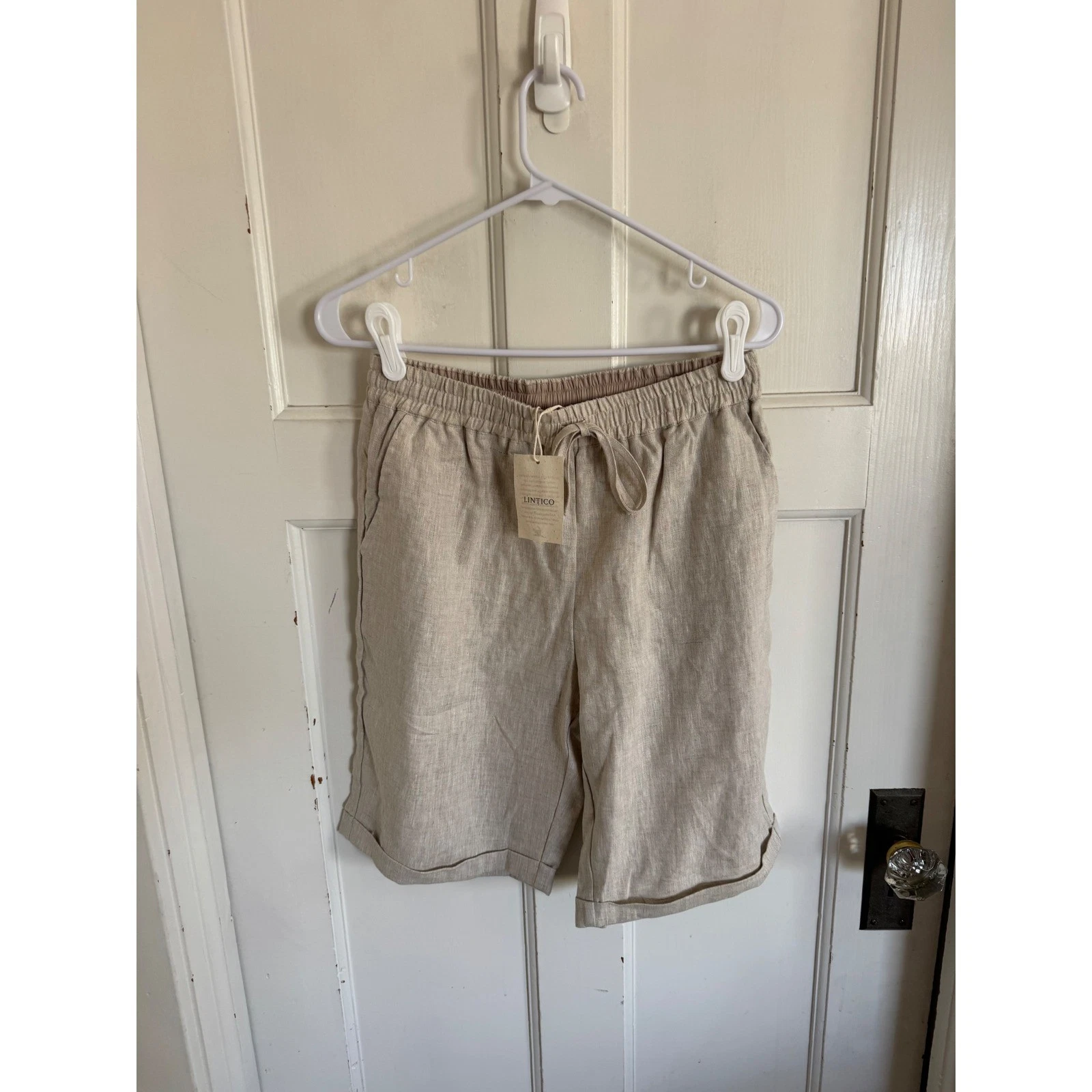 NWT Lintico men's beige linen shorts size small