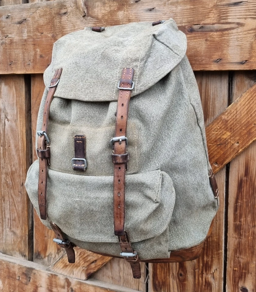 Robuster, alter Schweizer Armee Rucksack, Segeltuch & Leder Original 1956, Nr.20 - Bild 3 von 4