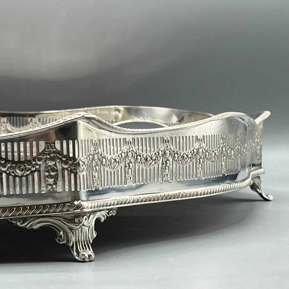 GRANDE Bandeja de Servir Galería Plato de Plata Elegante Forma Pies Manijas Antigua Foto 2 de 4