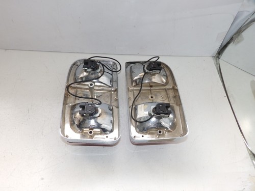 Fiat 128 FAMIARE DEL 70 - REAR LIGHTS RIGHT AND LEFT VERY HIGH - Picture 3 of 3
