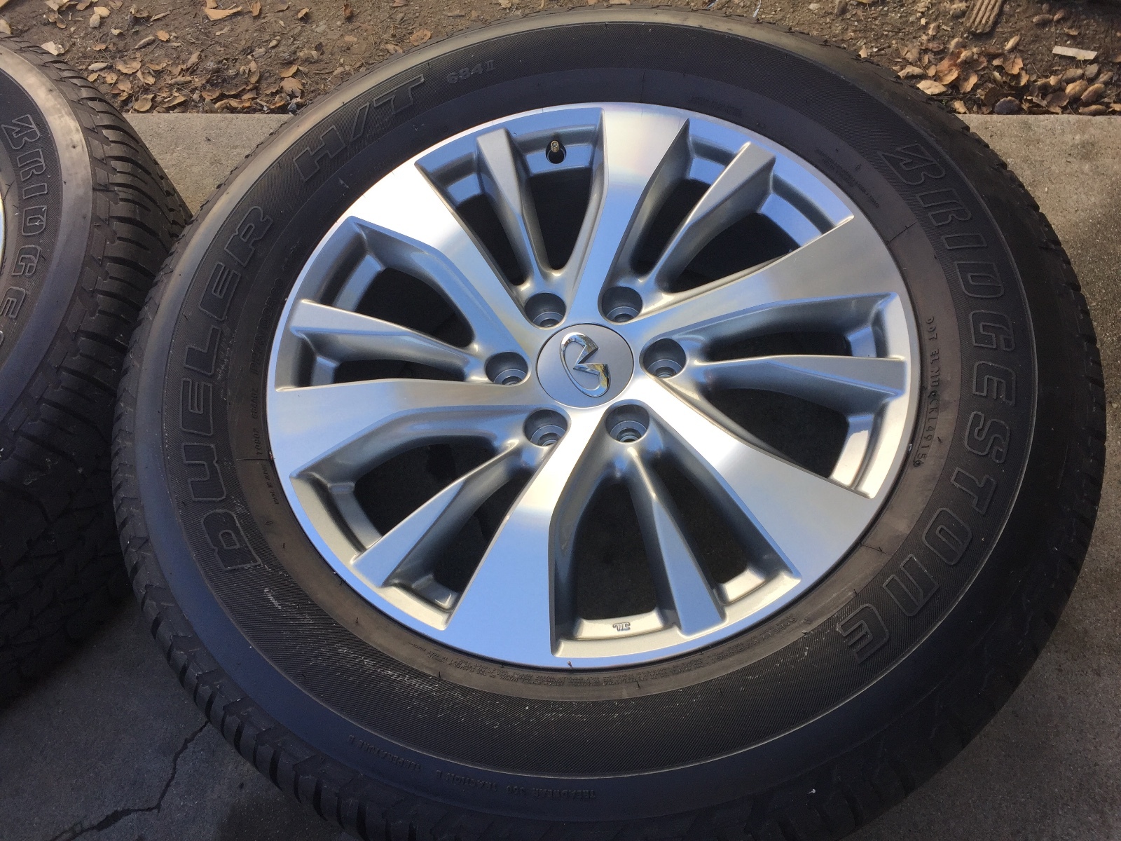 20" BRAND NEW 2017 OEM FACTORY ORIGINAL INFINITI QX56 WHEELS AND TIRES