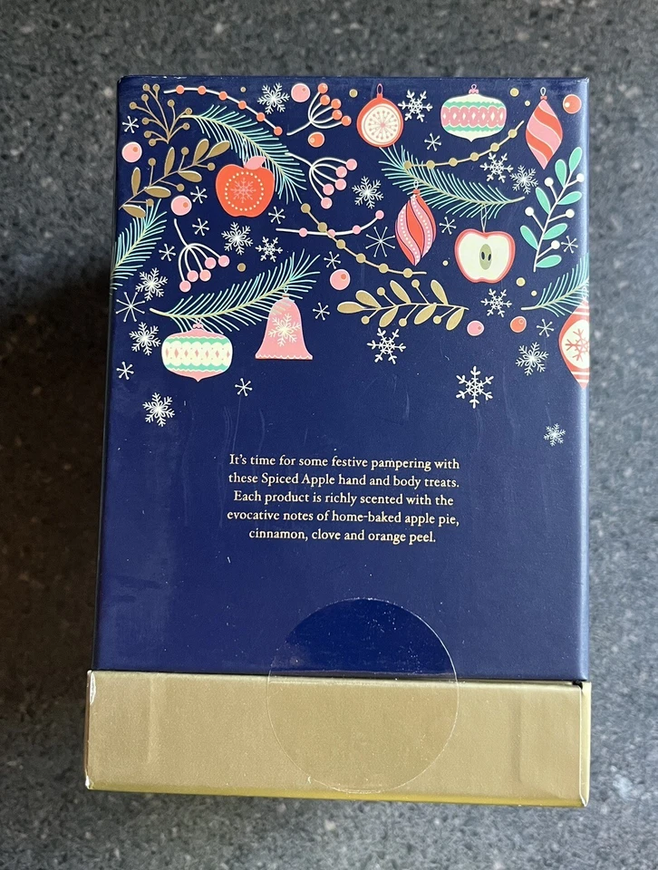 The Scottish Fine Soaps Co. SPICED MANPLE Set de Regalo Exfoliante Corporal Mantequilla Crema Jabón Foto 4 de 4