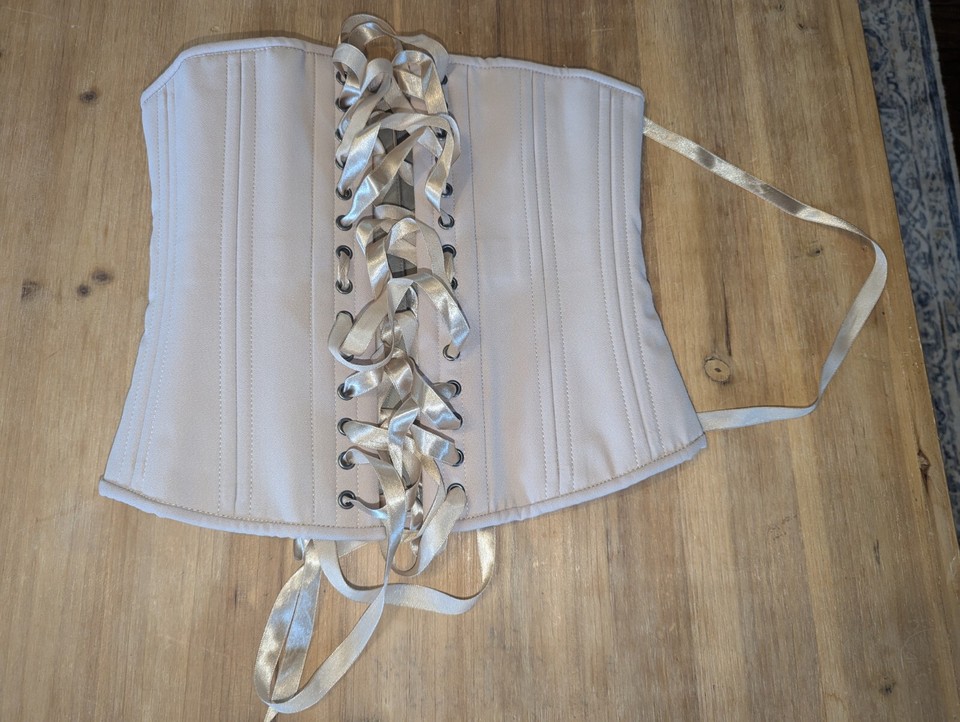 Sexy Timeless Trends Corset Beige Lace Back 24 Amazing Under Breast ️