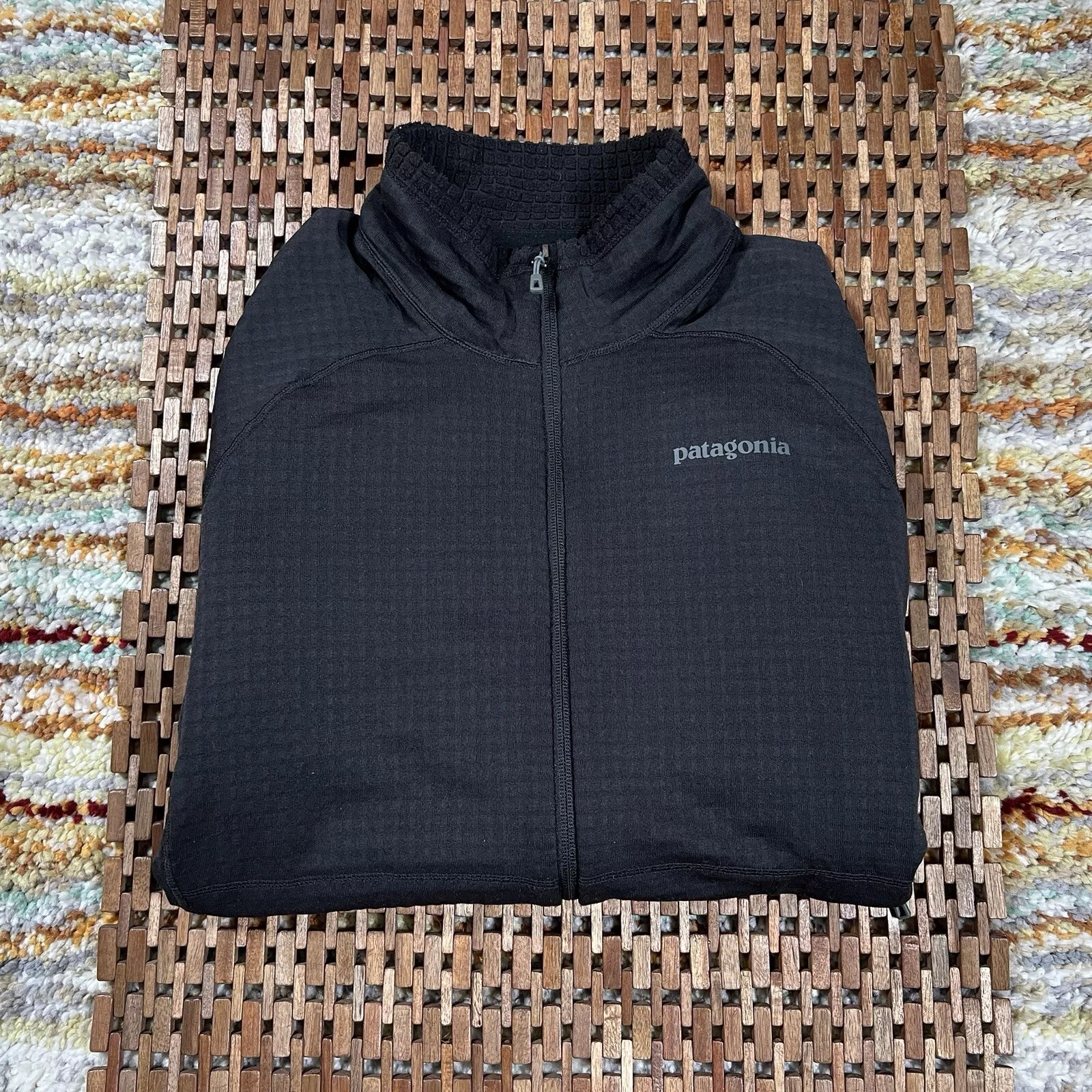 patagonia regulator r1 tech face full zip fleece jacket