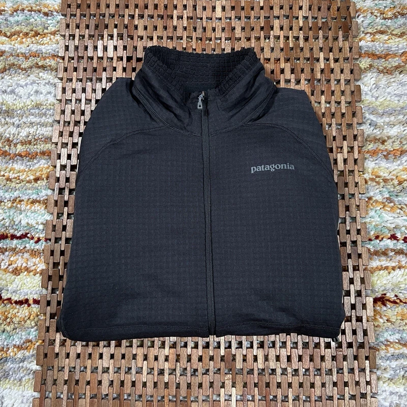 patagonia regulator r1 tech face full zip fleece jacket