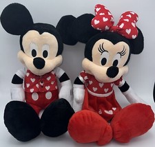 Valentines Mickey  Minnie Mouse Plush Disney Authentic No Tags 20  