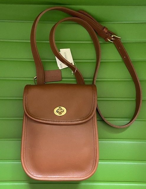 Coach Vintage British Tan Scooter 