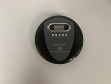 Insignia portable CD player NS-P4112, 60 second anti-shock protection black